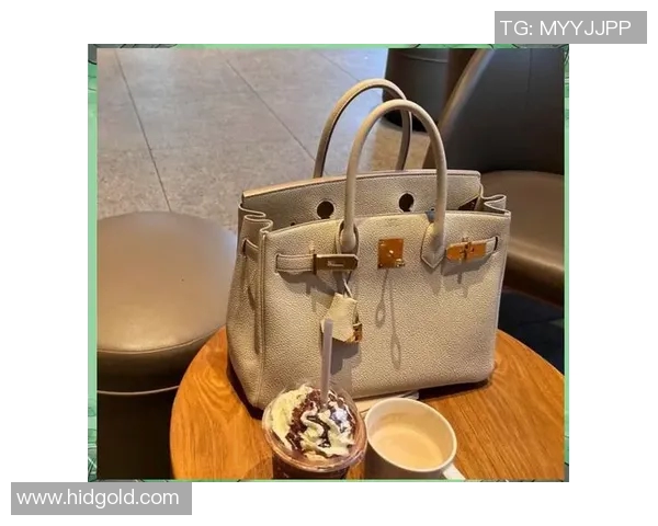 足球明星们的时尚选择爱马仕包包引领潮流风向标